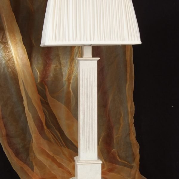 lampada in legno artigianale